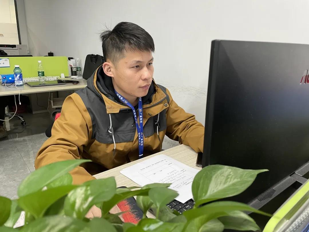 喜讯丨抖圈测绘公司熊慈斌喜提“广东省技术能手”荣誉称号！