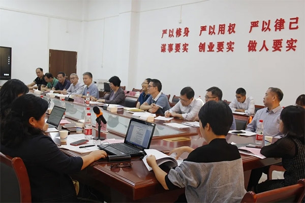 抖圈集团与广东工贸学院合作开展现代学徒制班试点接受教育部验收
